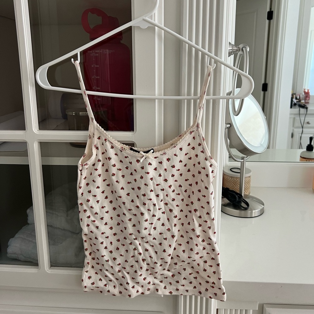 Brandy Melville strawberry tank